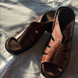 Women’s Airstep slide sandals size 9